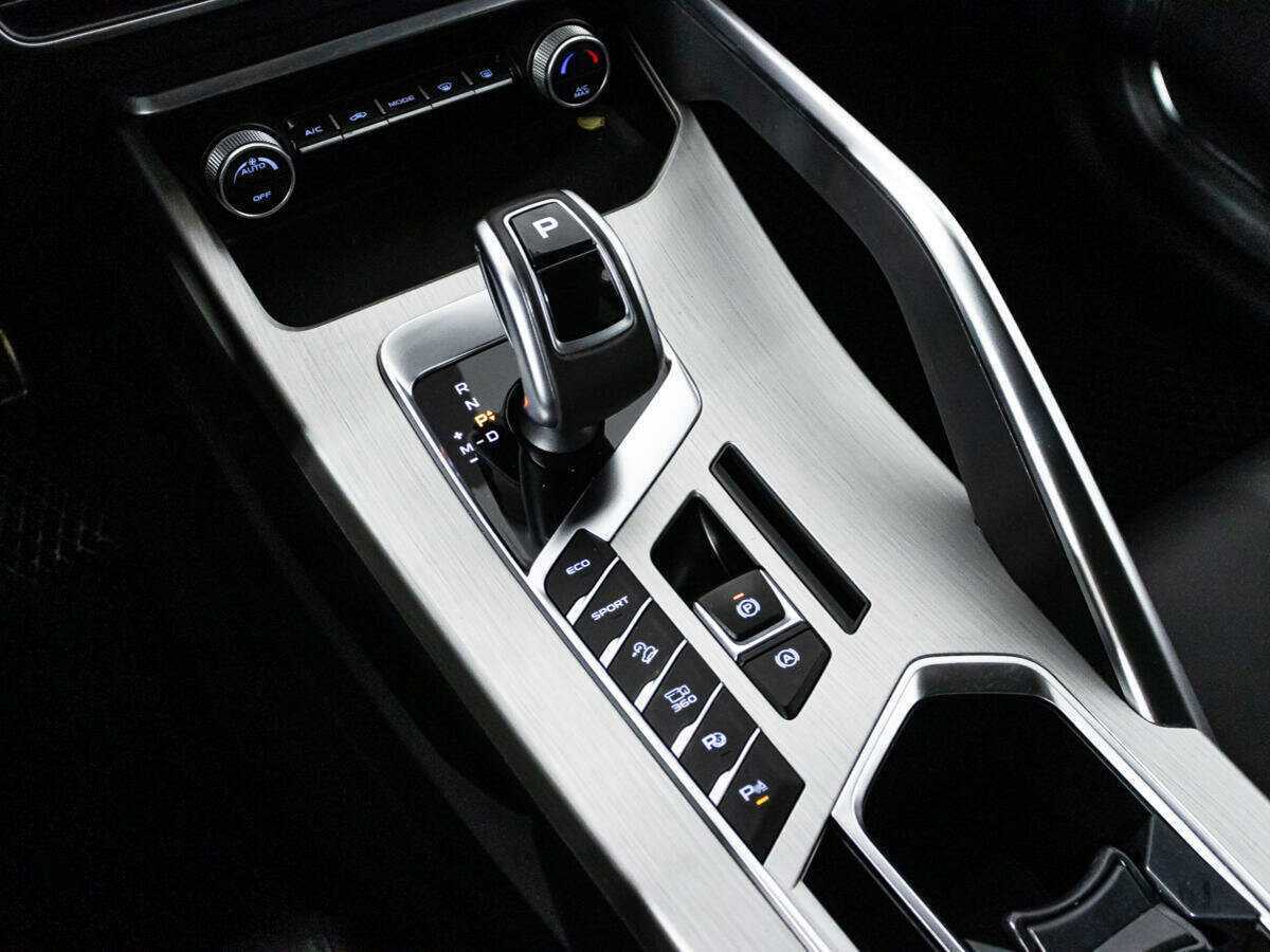 Купить Джили Кулрэй, 2021, 53 183 км.. Фото: #16