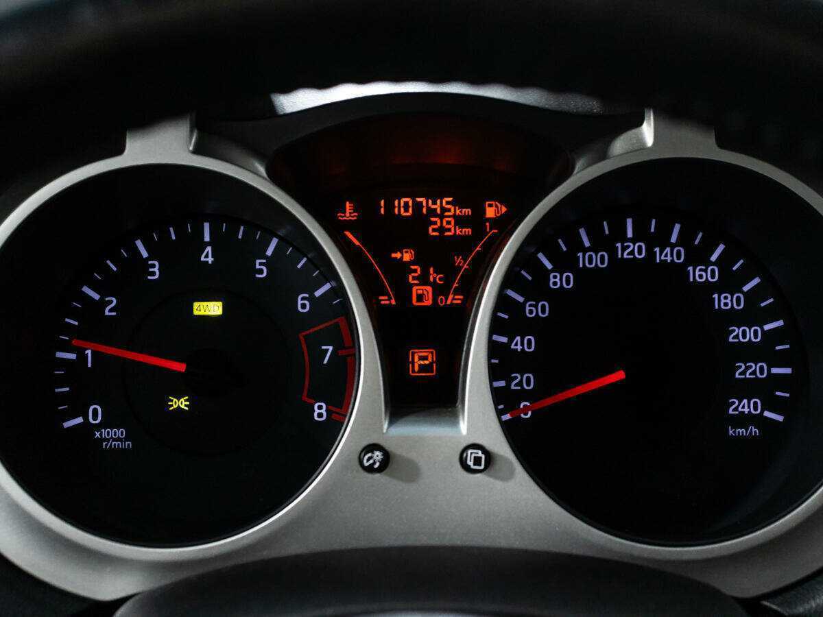 Купить Ниссан Жук, 2013, 110 743 км.. Фото: #11