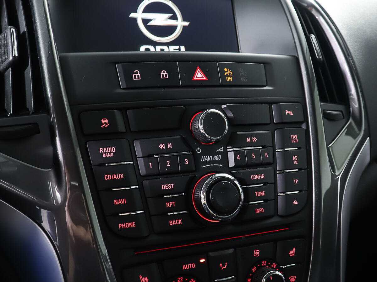 Купить Опель Астра, 2012, 98 326 км.. Фото: #17