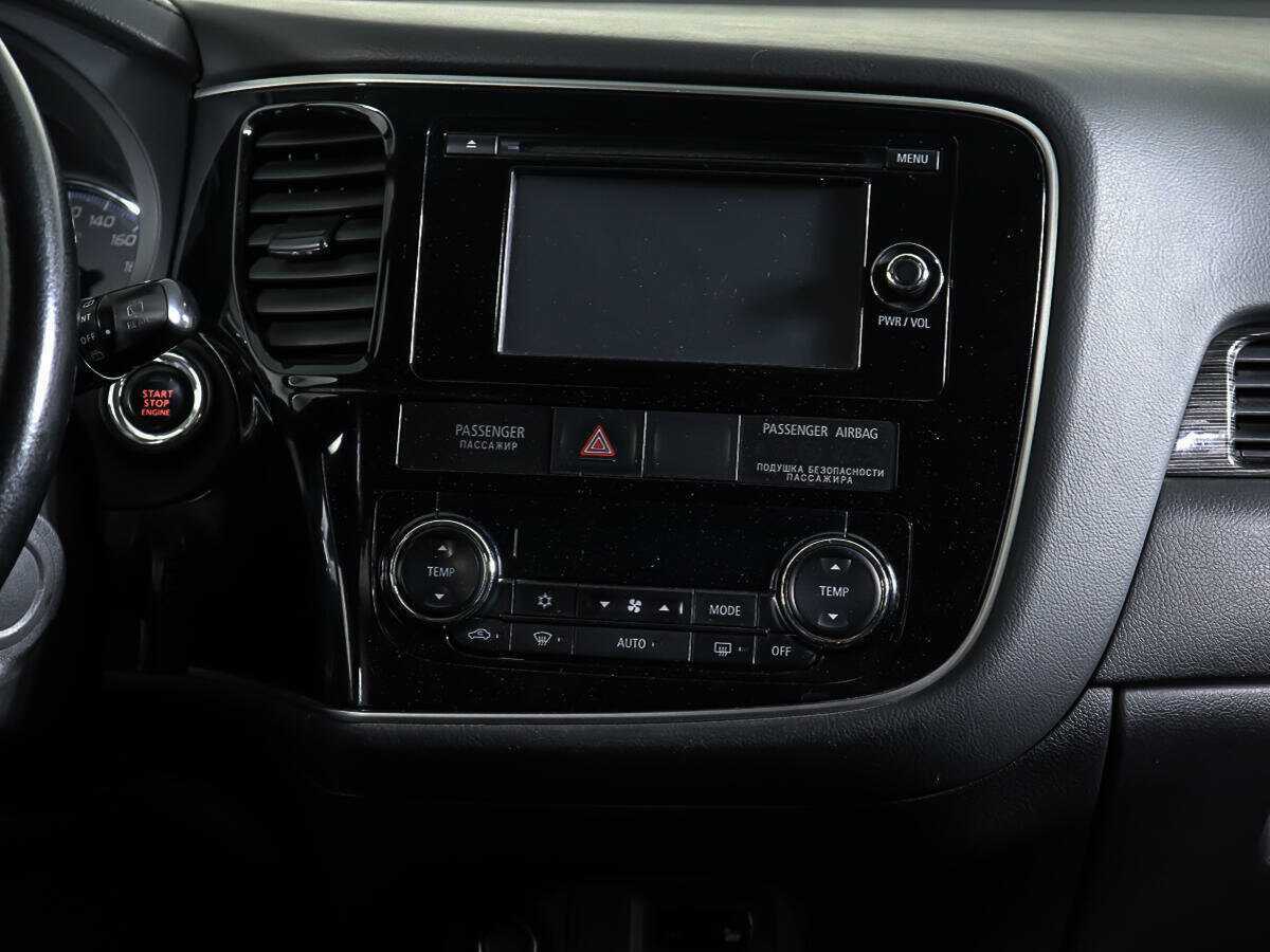 Купить Митсубиши Оутлэндер, 2015, 102 274 км.. Фото: #11