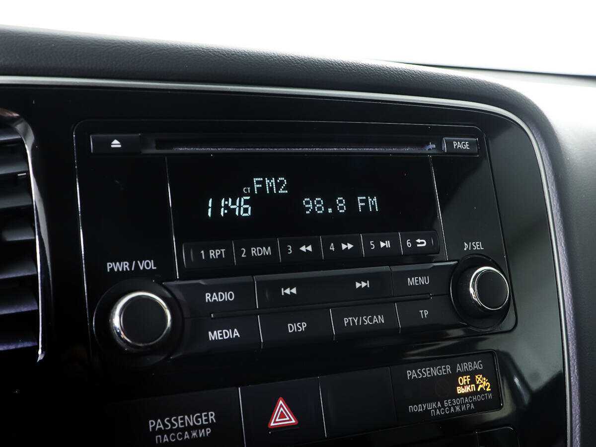 Купить Митсубиши Оутлэндер, 2013, 200 538 км.. Фото: #18