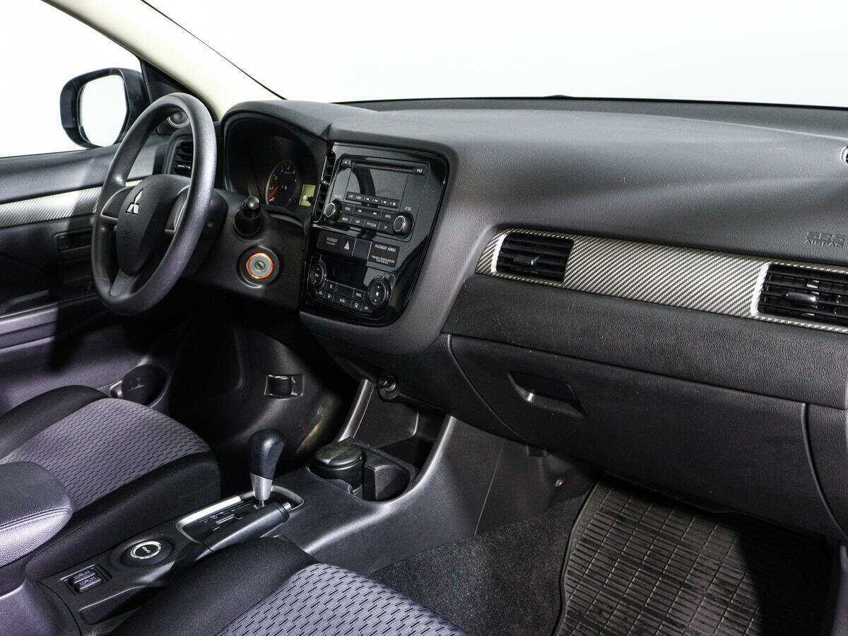 Купить Митсубиши Оутлэндер, 2013, 80 108 км.. Фото: #8