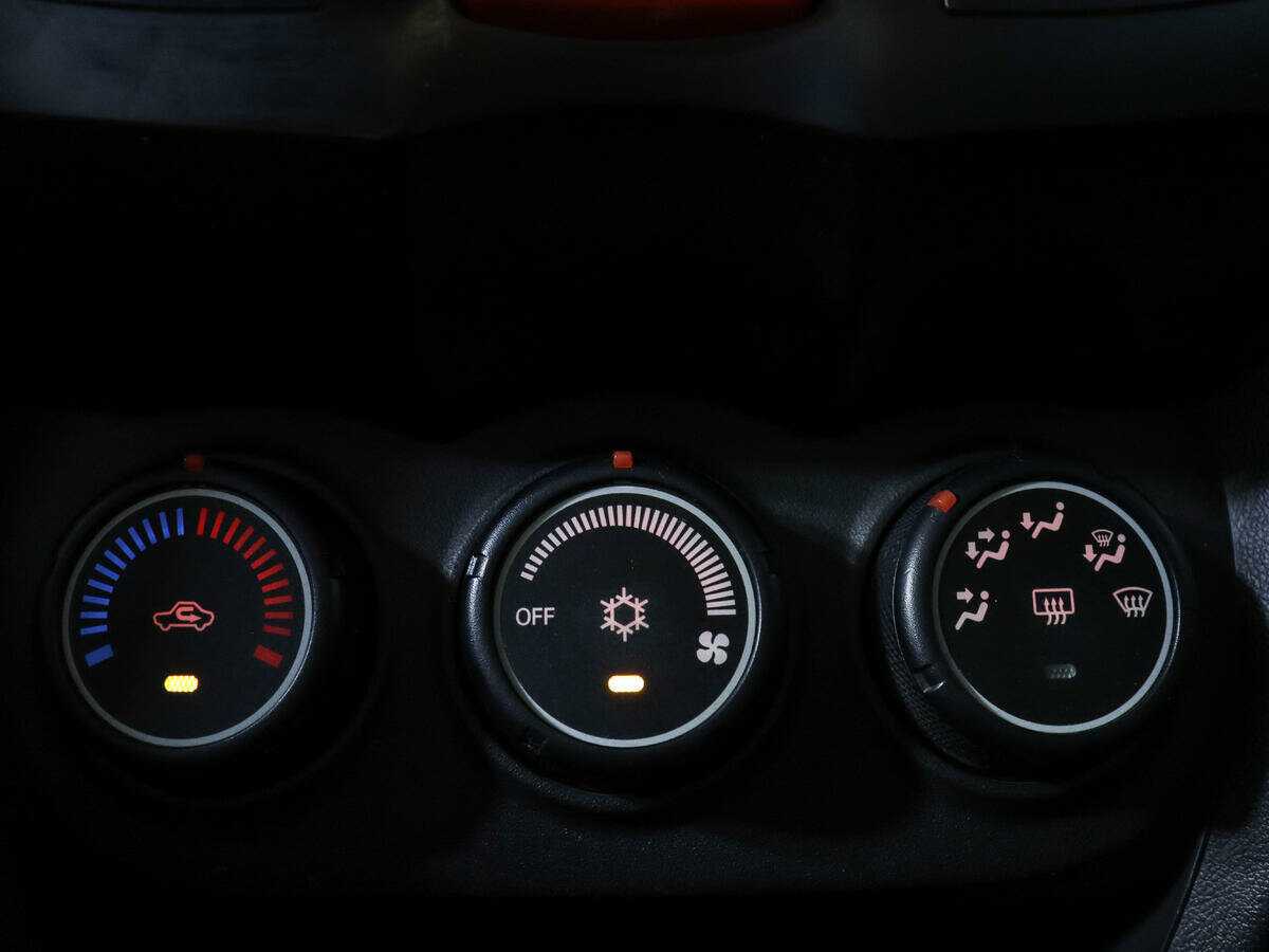 Купить Митсубиши АС-Икс, 2013, 201 669 км.. Фото: #15