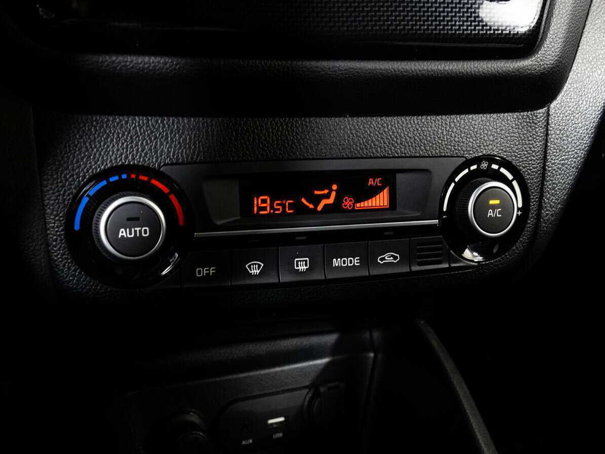 Купить Киа Рио, 2016, 91 800 км.. Фото: #10