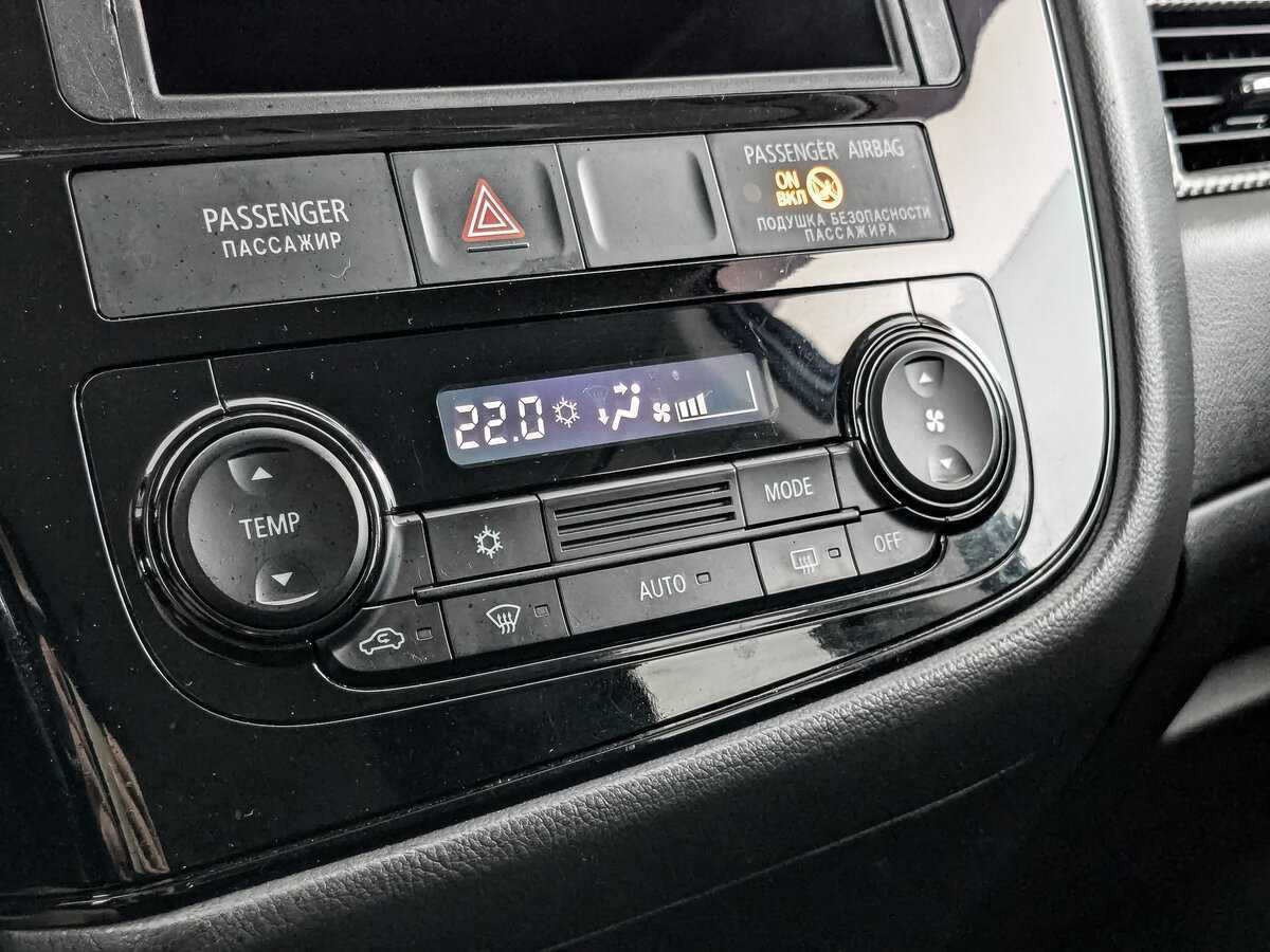 Купить Митсубиши Оутлэндер, 2015, 116 494 км.. Фото: #16