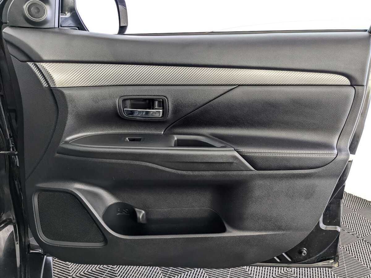 Купить Митсубиши Оутлэндер, 2012, 133 479 км.. Фото: #19