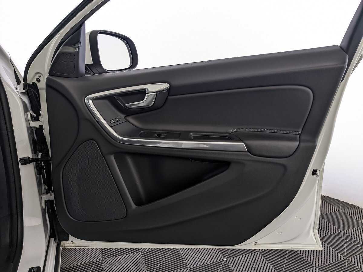 Купить Вольво С60, 2017, 69 248 км.. Фото: #18