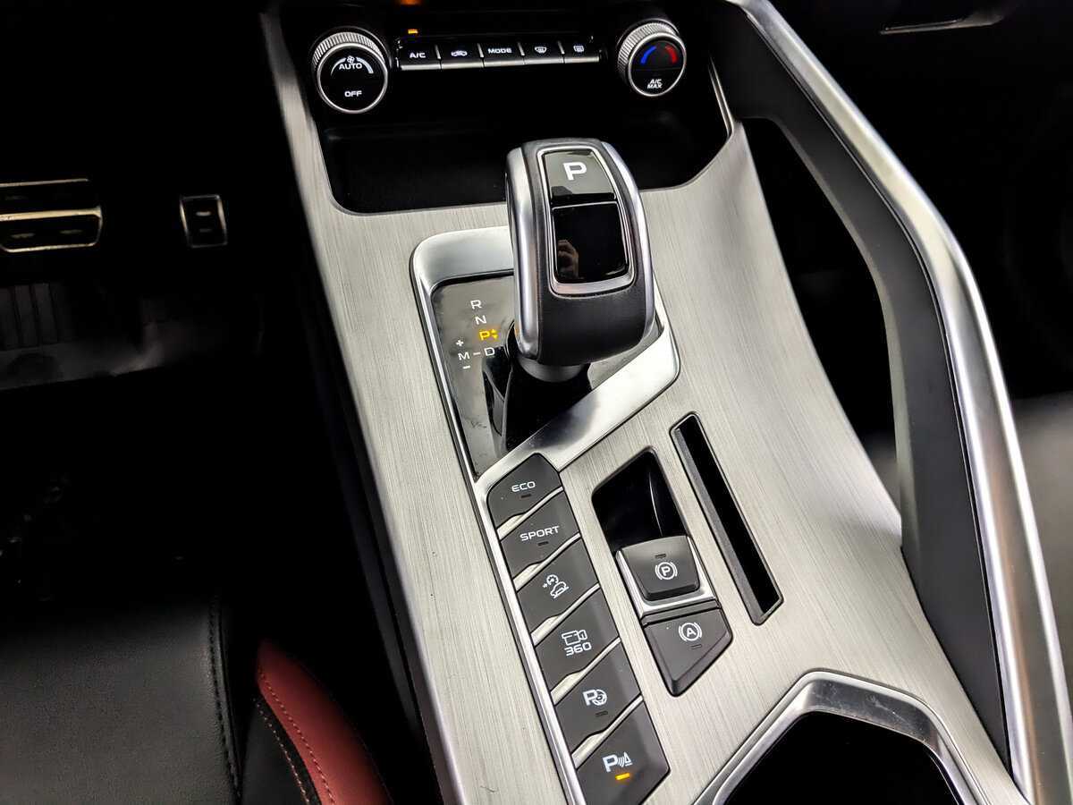 Купить Джили Кулрэй, 2021, 86 941 км.. Фото: #21