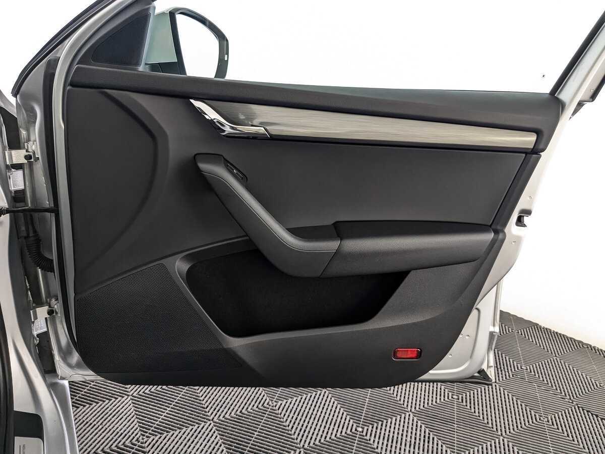 Купить Шкода Октавия, 2020, 49 197 км.. Фото: #20