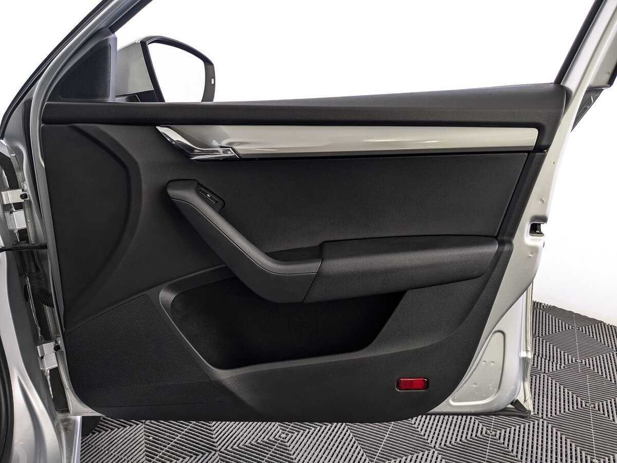 Купить Шкода Октавия, 2017, 165 576 км.. Фото: #20