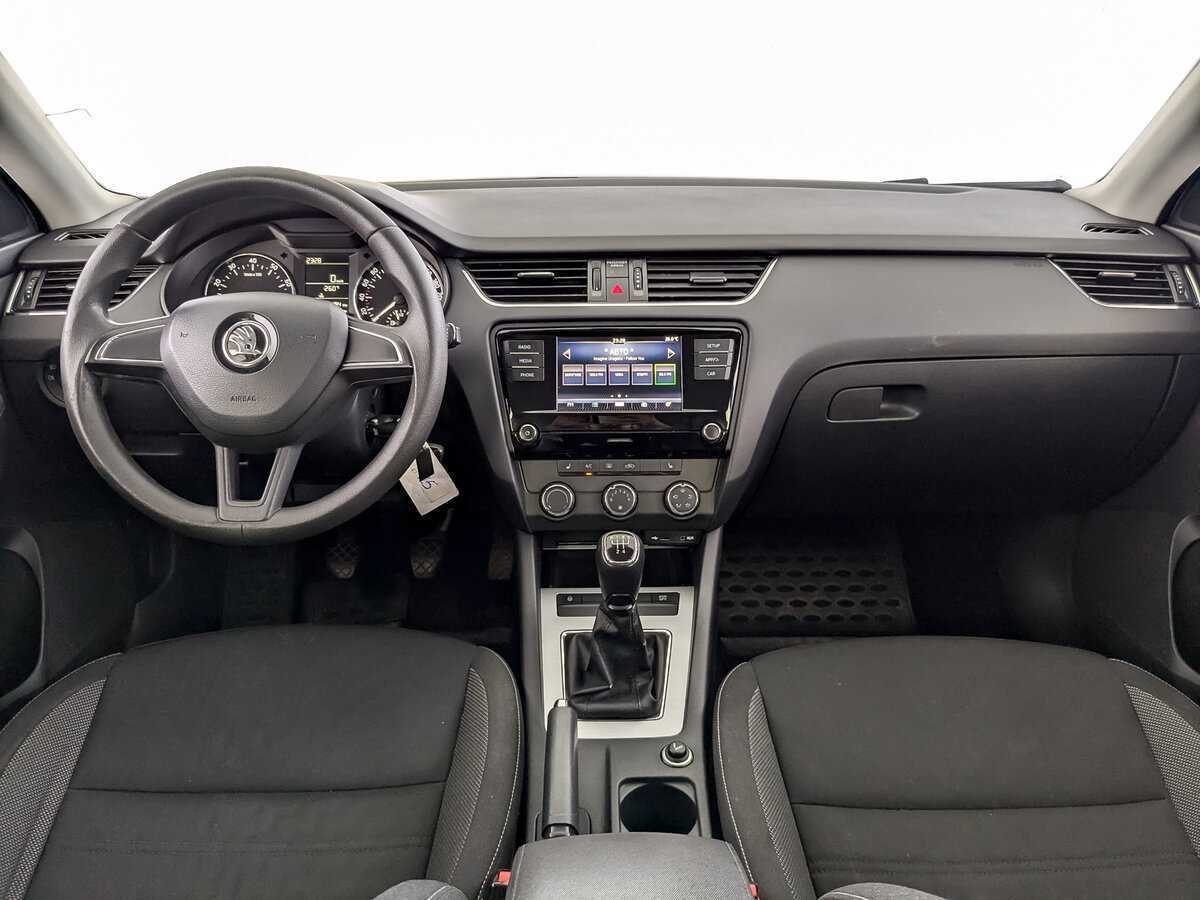 Купить Шкода Октавия, 2017, 140 527 км.. Фото: #11