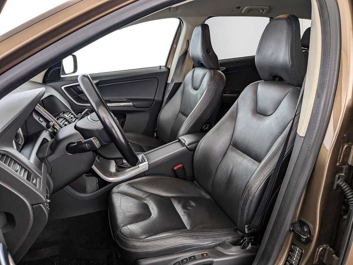 Купить Вольво ИксЦ60, 2012, 185 000 км.. Фото: #15