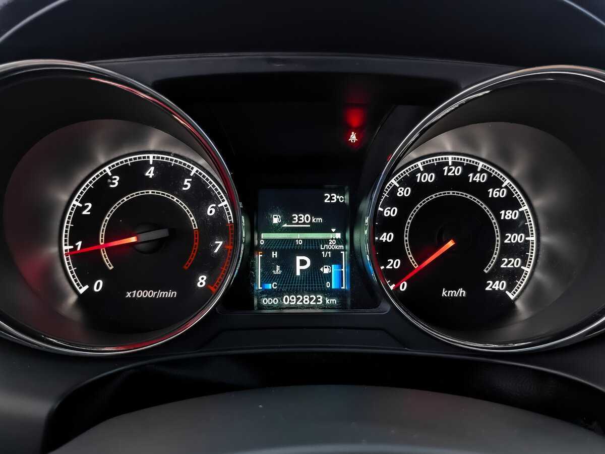 Купить Митсубиши АС-Икс, 2014, 92 774 км.. Фото: #10