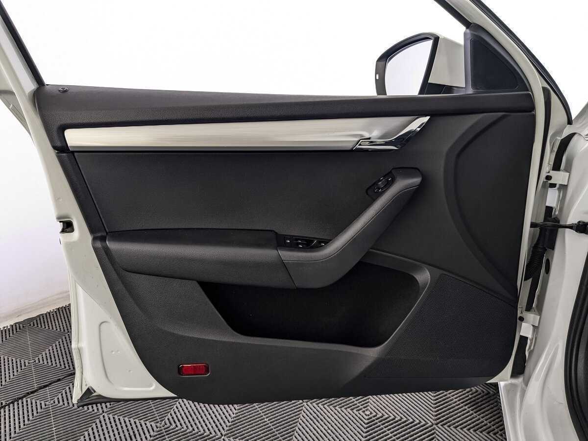 Купить Шкода Октавия, 2017, 201 226 км.. Фото: #13