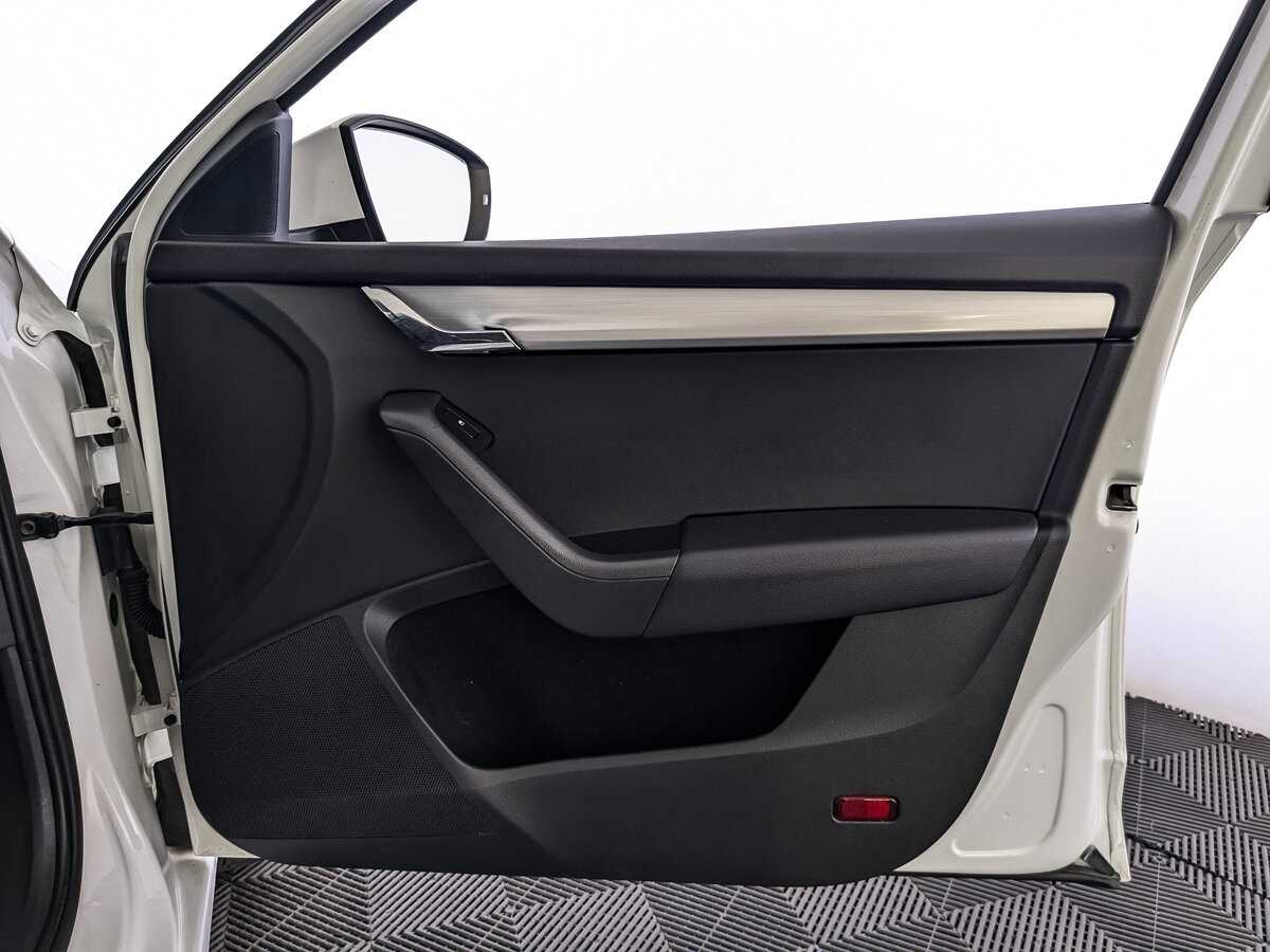 Купить Шкода Октавия, 2017, 201 226 км.. Фото: #19