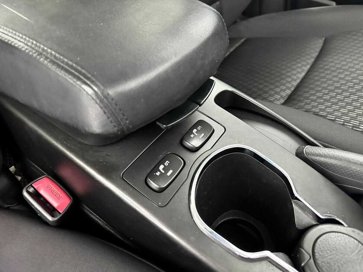 Купить Сан-Ён Актион, 2015, 150 837 км.. Фото: #15