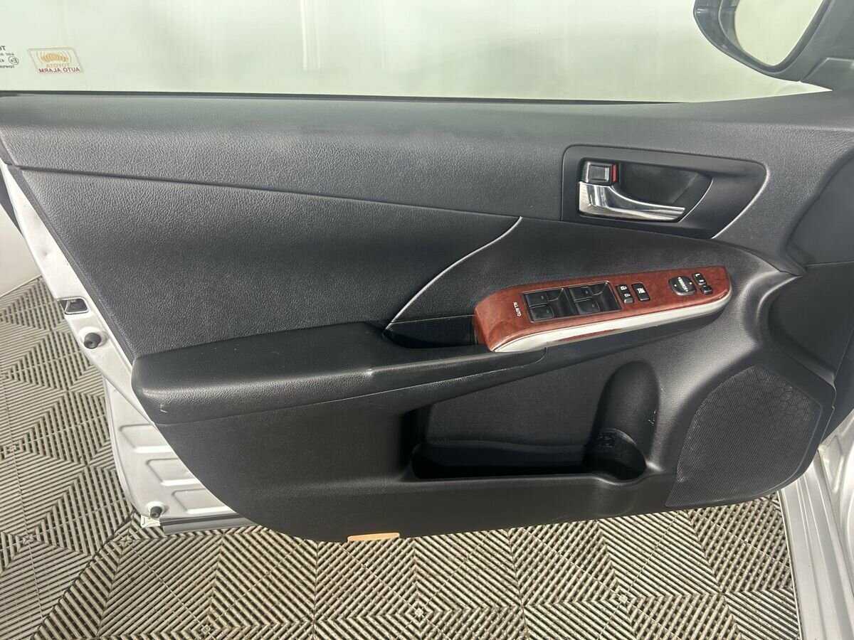 Купить Тойота Камри, 2013, 211 594 км.. Фото: #7