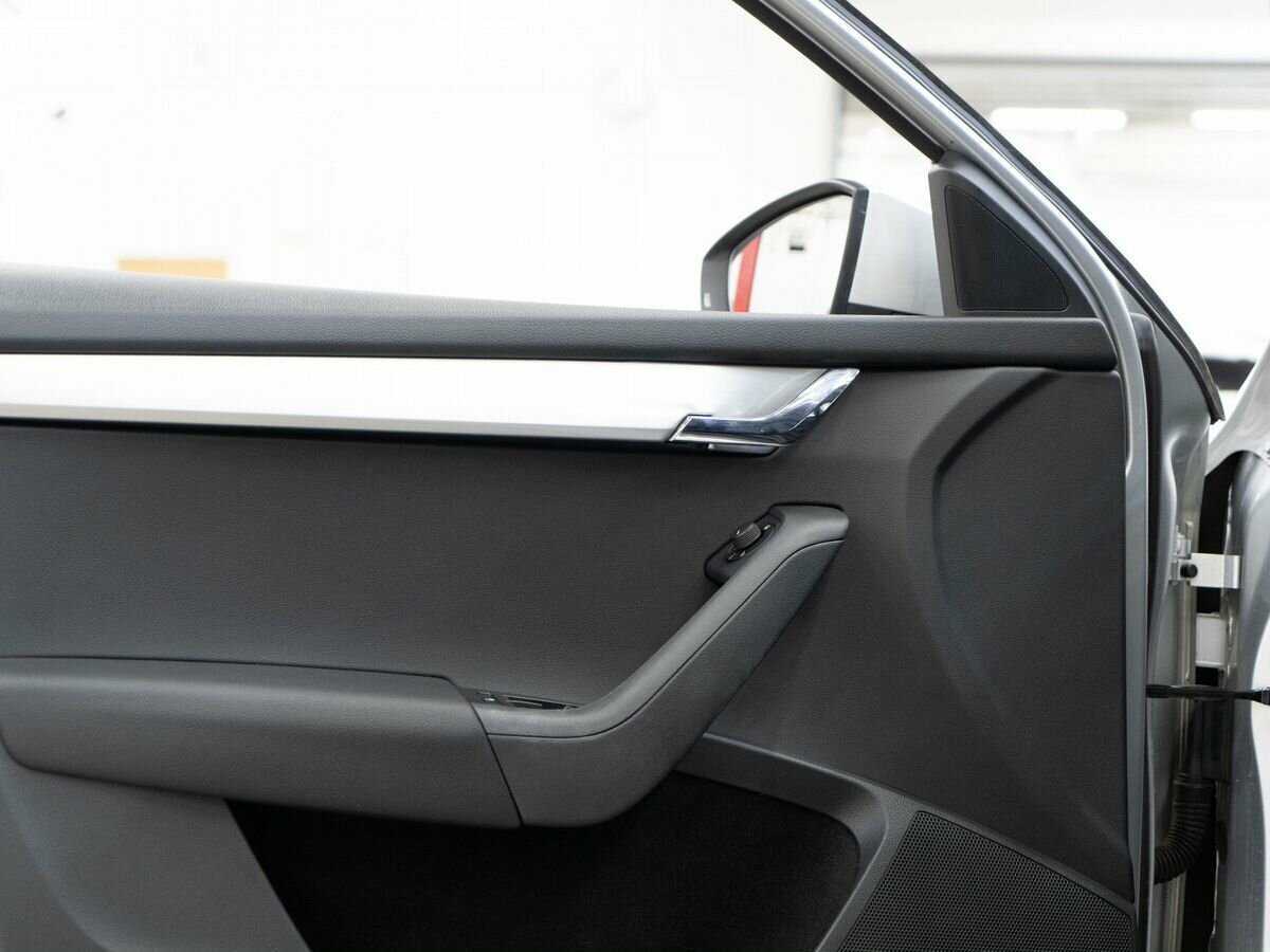 Купить Шкода Октавия, 2017, 119 300 км.. Фото: #14