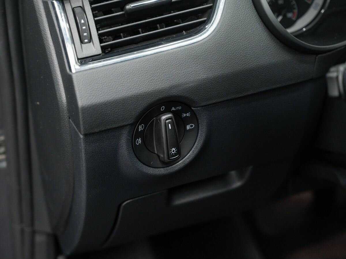 Купить Шкода Октавия, 2017, 202 064 км.. Фото: #15