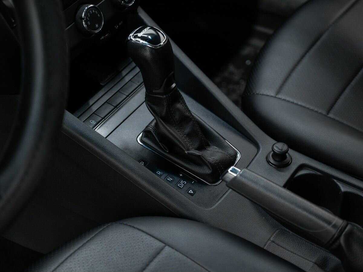 Купить Шкода Октавия, 2017, 200 790 км.. Фото: #16