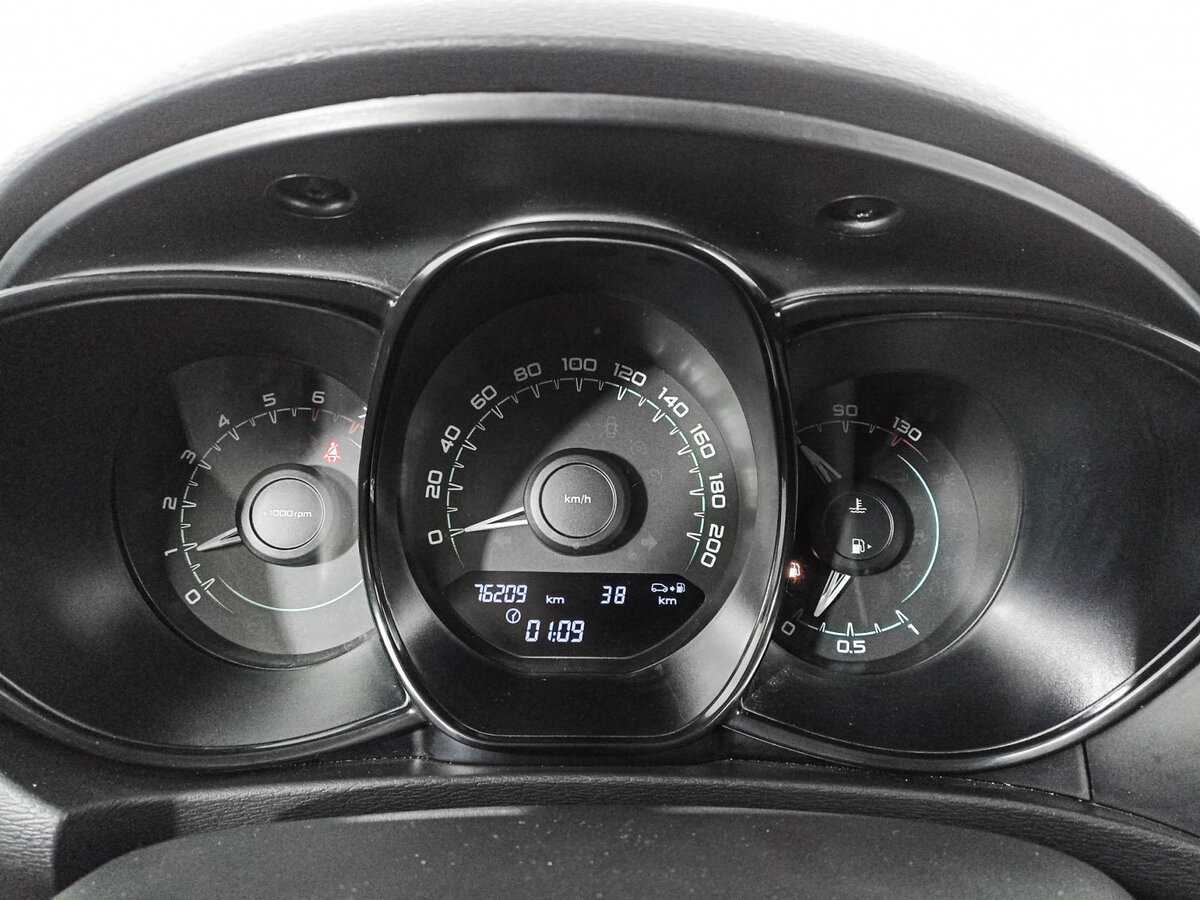 Купить Лада (ВАЗ) Веста, 2017, 76 195 км.. Фото: #12