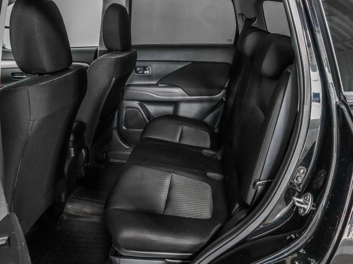 Купить Митсубиши Оутлэндер, 2014, 133 729 км.. Фото: #9