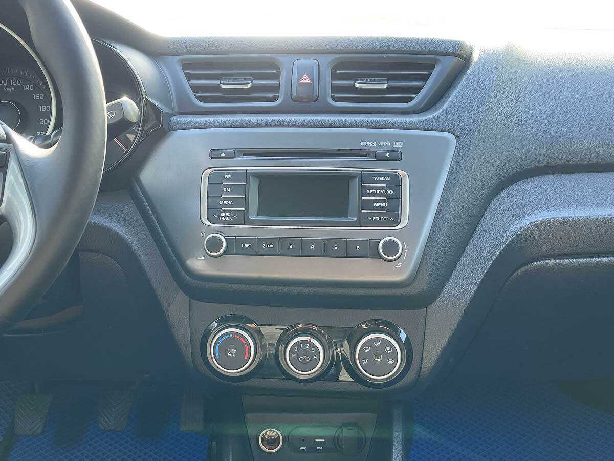 Купить Киа Рио, 2015, 211 229 км.. Фото: #11