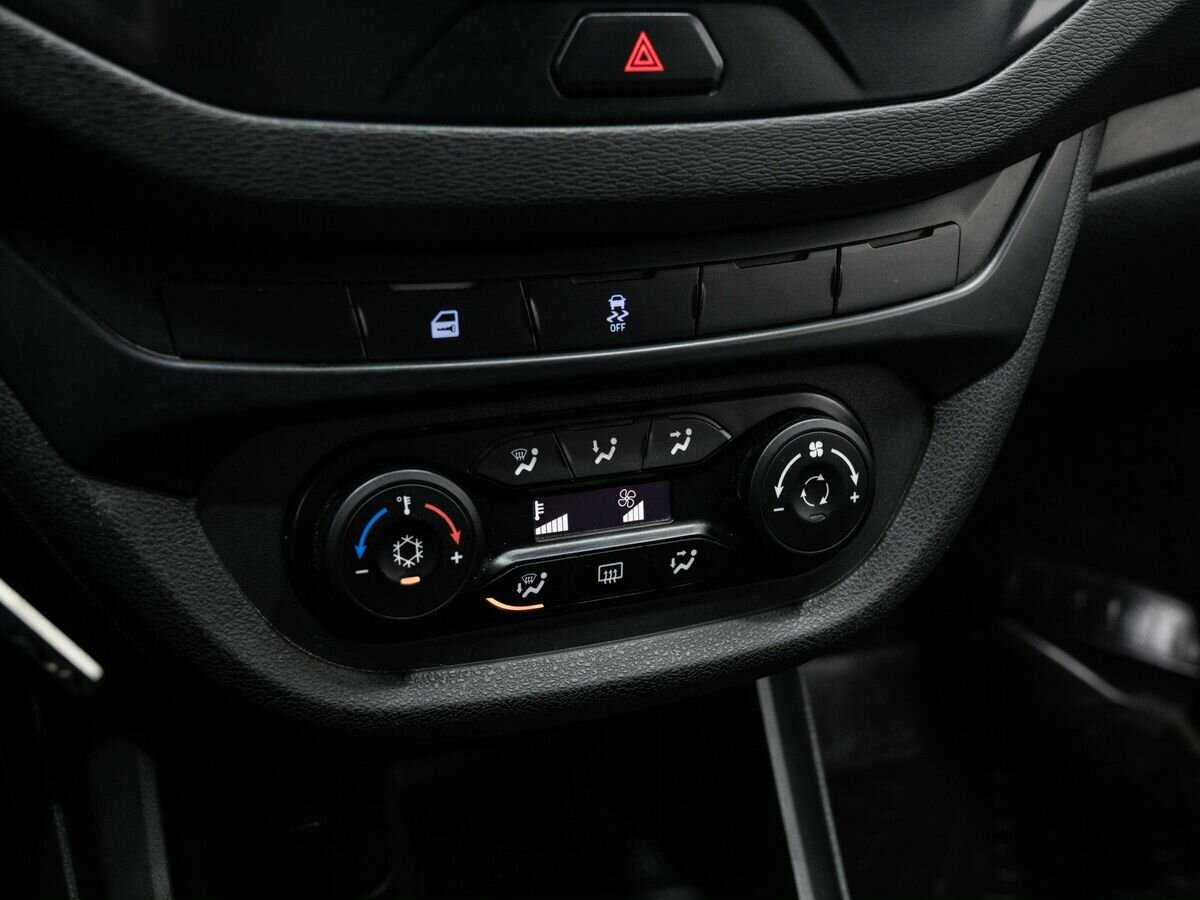 Купить Лада (ВАЗ) Веста, 2019, 93 143 км.. Фото: #18