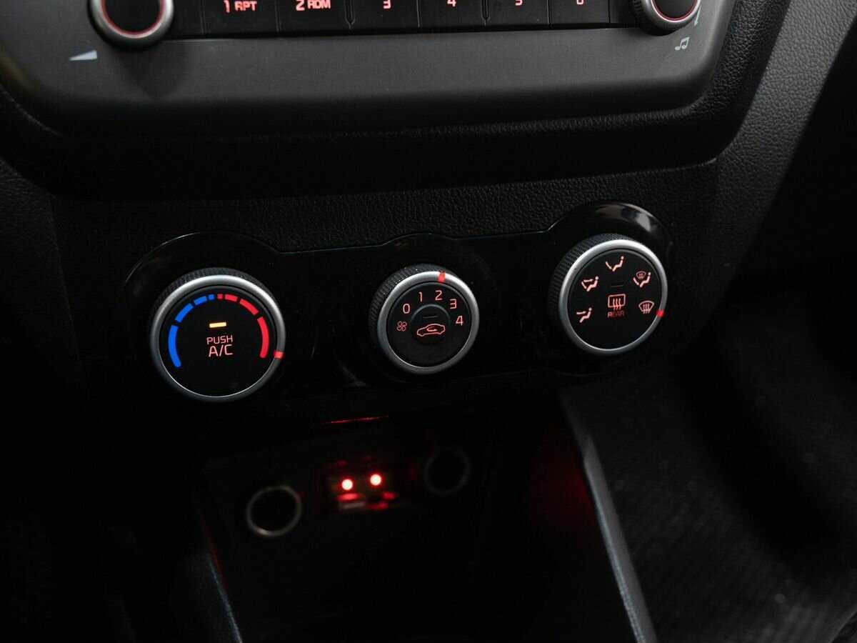 Купить Киа Рио, 2015, 197 000 км.. Фото: #19