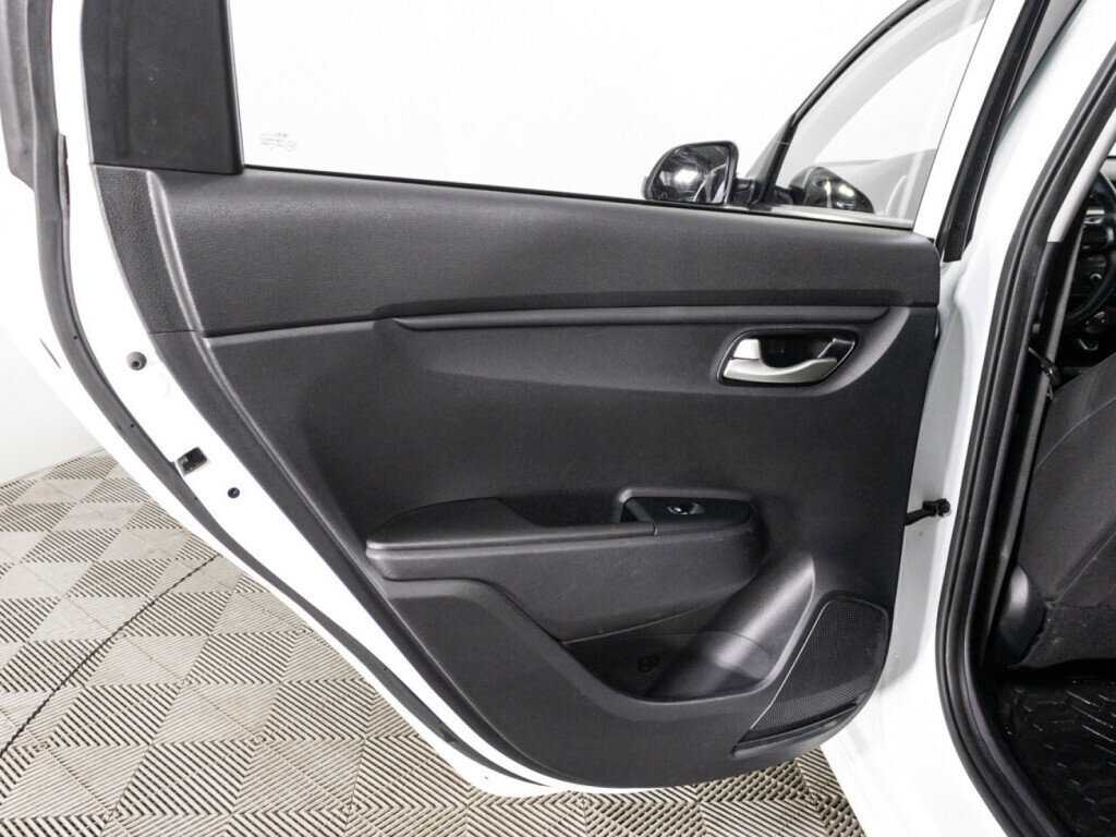 Купить Киа Рио, 2020, 119 129 км.. Фото: #24