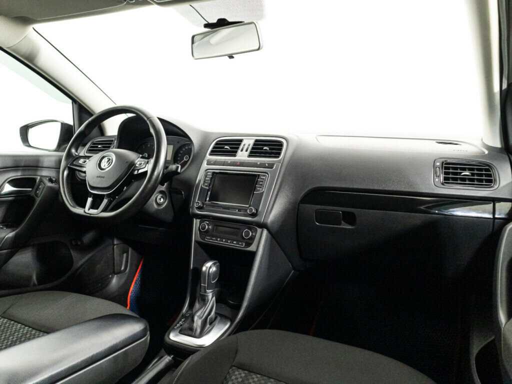 Купить Фольксваген Поло, 2018, 109 965 км.. Фото: #8