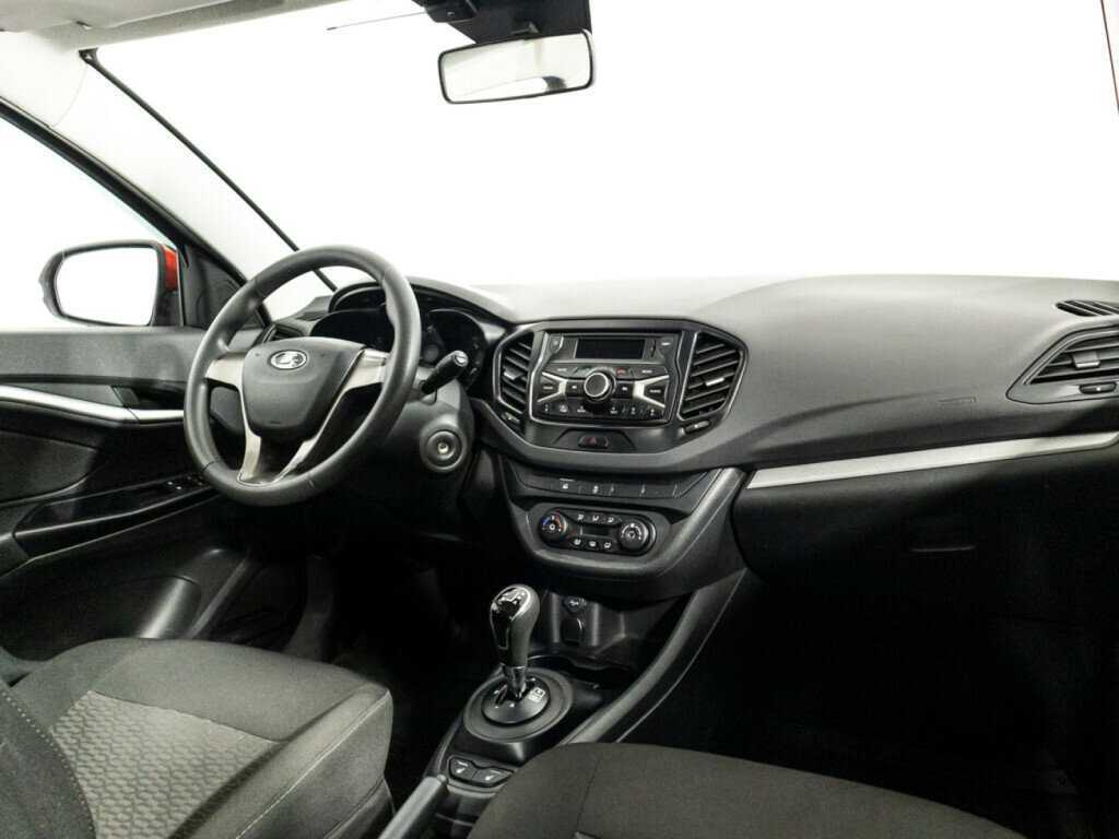 Купить Лада (ВАЗ) Веста, 2017, 69 607 км.. Фото: #8