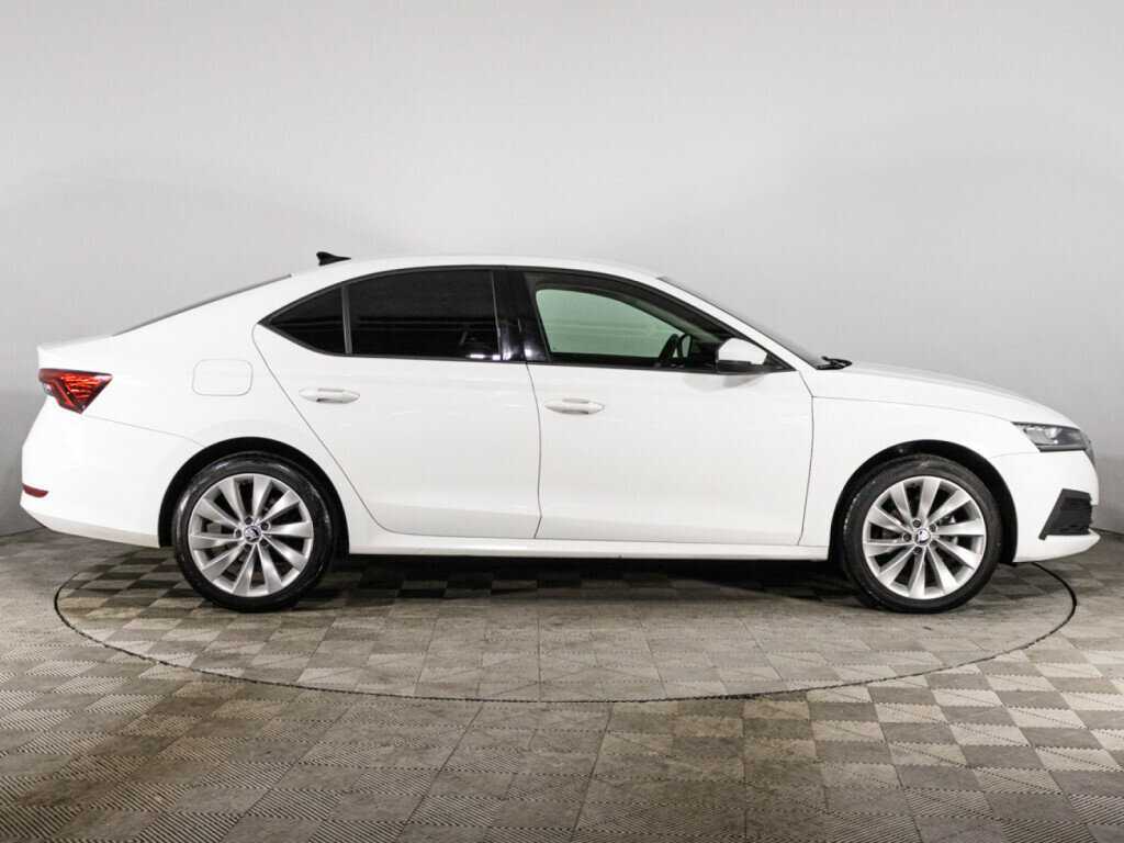 Купить Шкода Октавия, 2021, 109 684 км.. Фото: #3