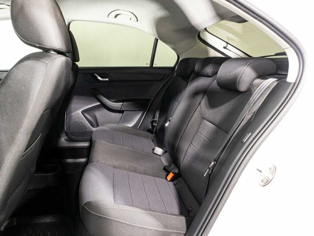 Купить Шкода Рапид, 2015, 169 102 км.. Фото: #9