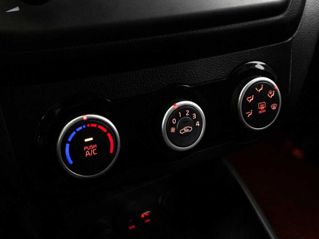 Купить Киа Рио, 2015, 72 649 км.. Фото: #14