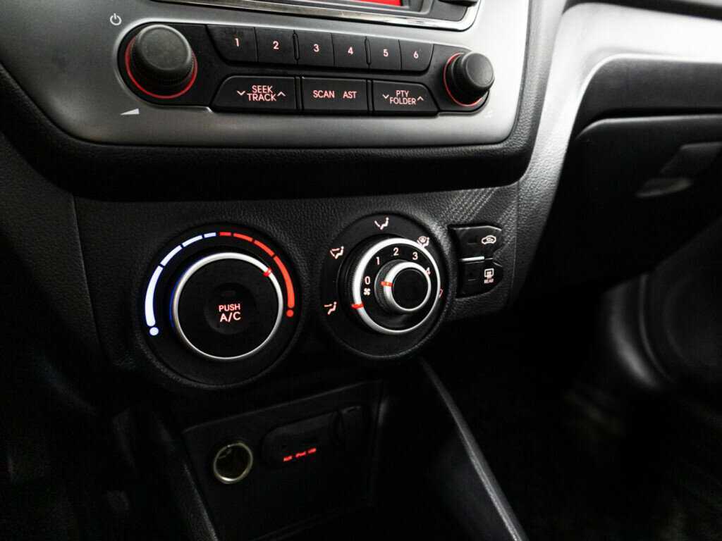 Купить Киа Рио, 2014, 127 258 км.. Фото: #14