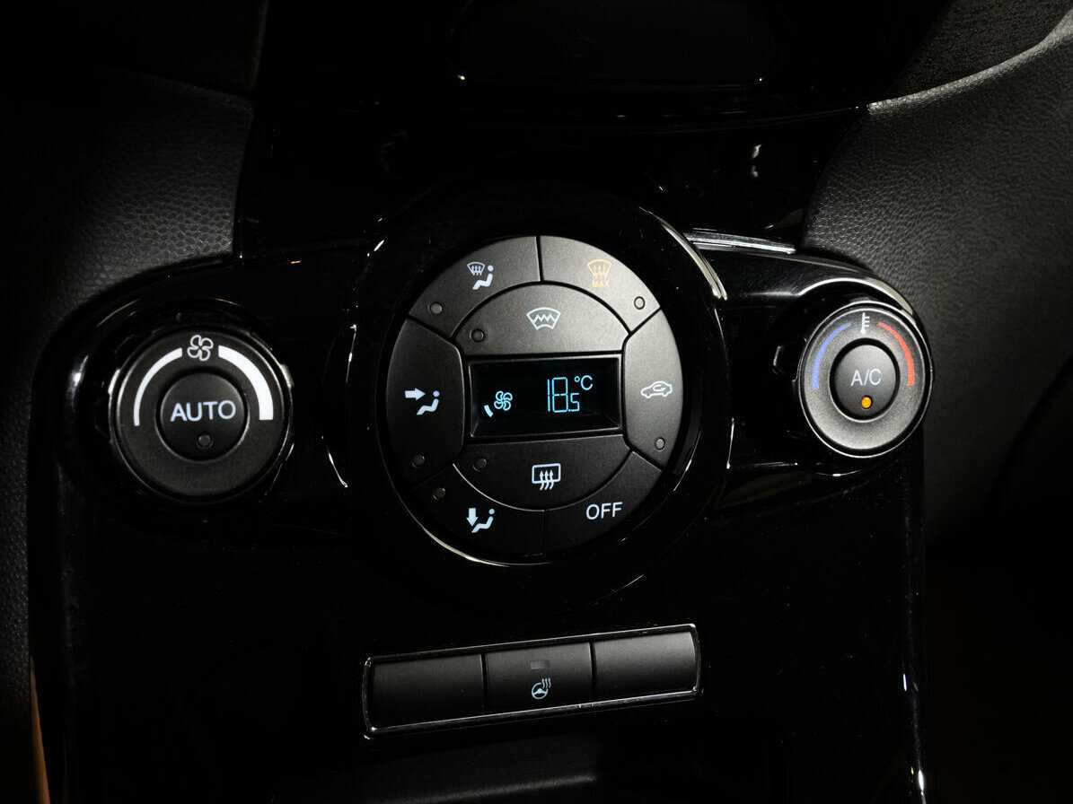 Купить Форд Фиеста, 2017, 142 334 км.. Фото: #11