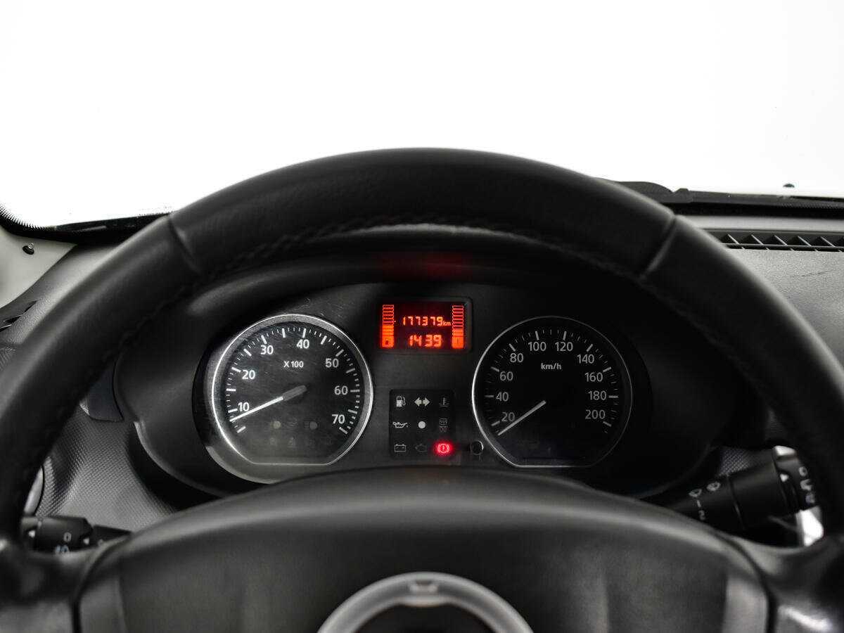 Купить Рено Сандеро, 2012, 177 365 км.. Фото: #10