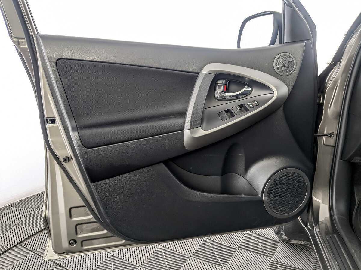 Купить Тойота Рав4, 2012, 106 585 км.. Фото: #18