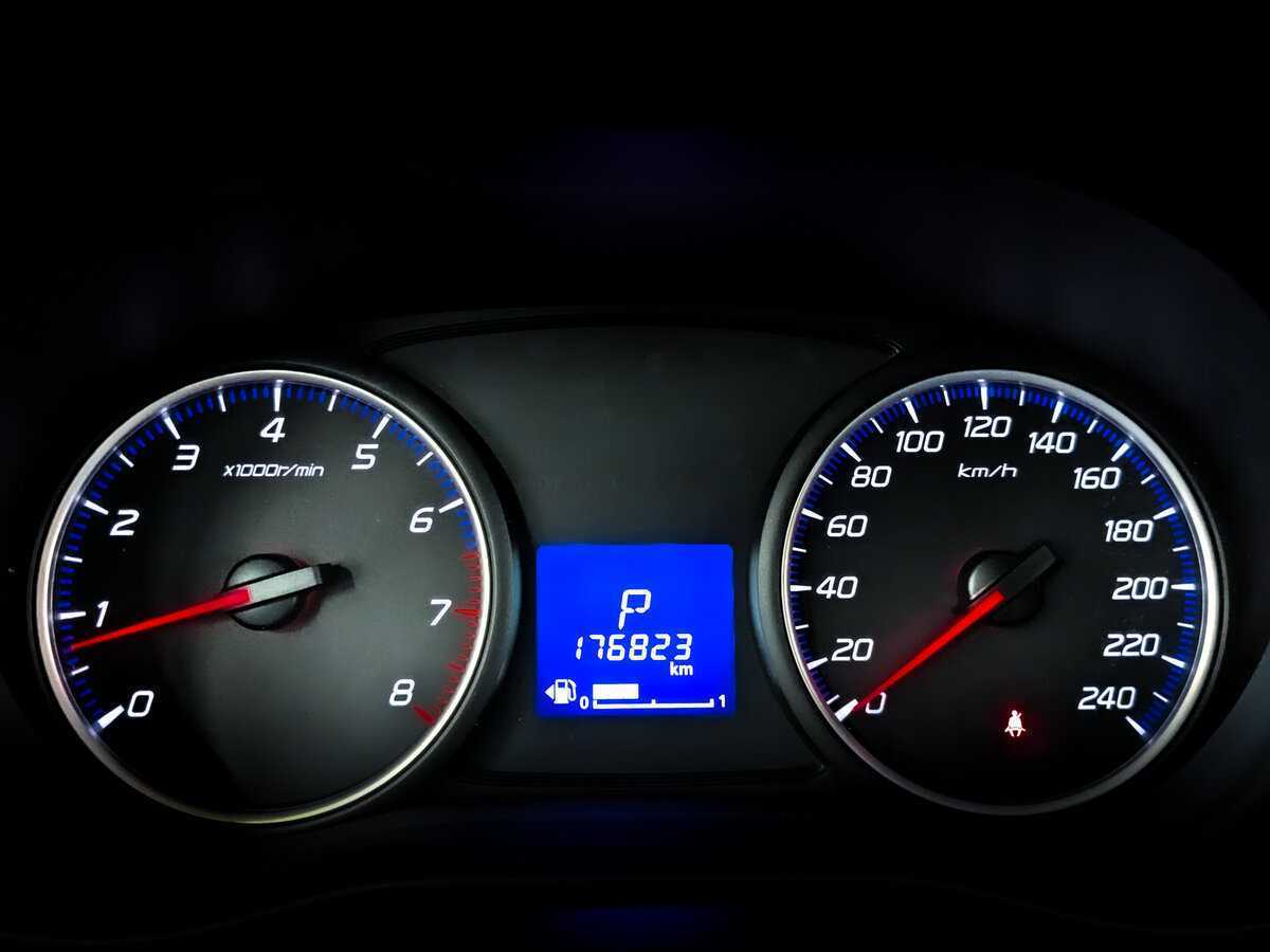 Купить Митсубиши Оутлэндер, 2015, 176 821 км.. Фото: #12