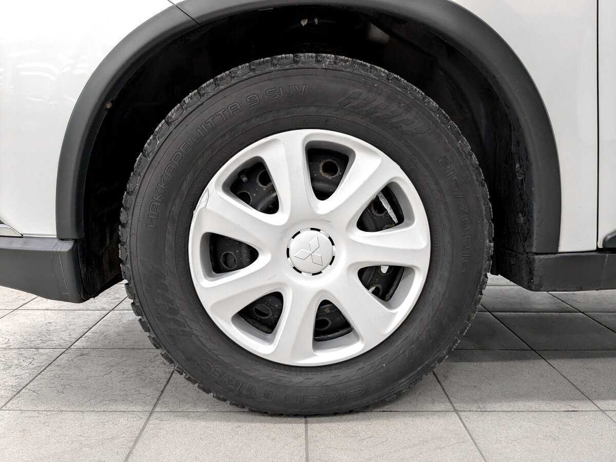 Купить Митсубиши Оутлэндер, 2015, 176 821 км.. Фото: #17