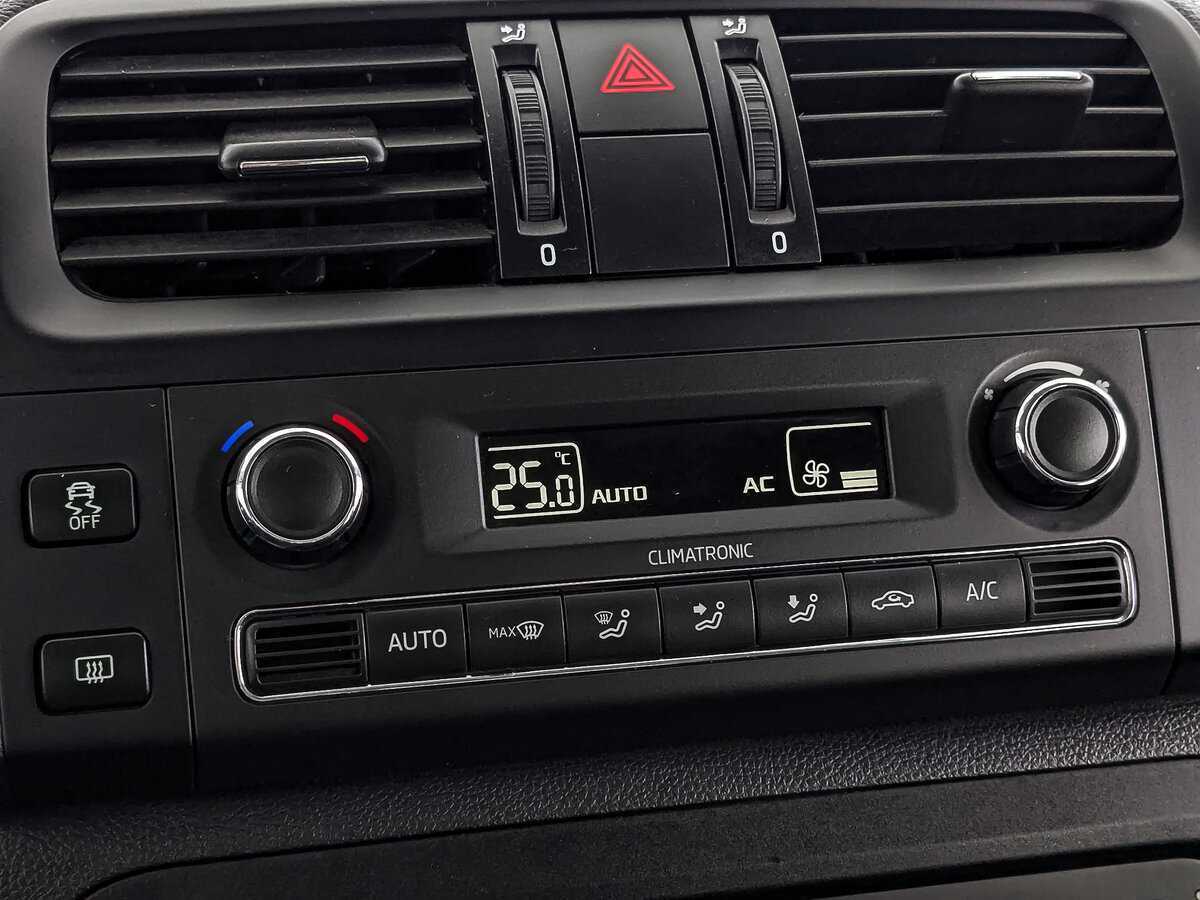 Купить Шкода Фабия, 2013, 127 832 км.. Фото: #20