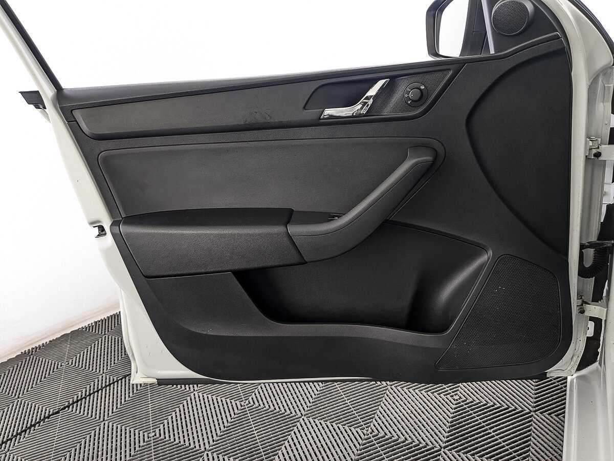 Купить Шкода Рапид, 2017, 136 784 км.. Фото: #16