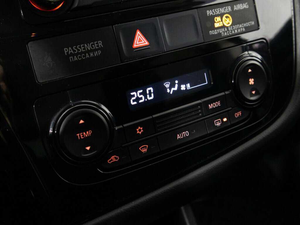 Купить Митсубиши Оутлэндер, 2014, 163 717 км.. Фото: #11