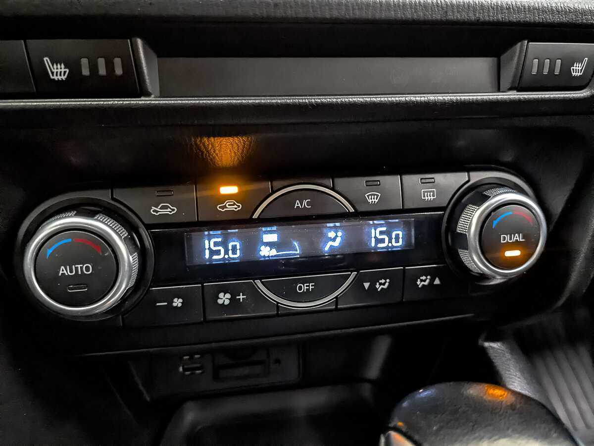 Купить Мазда 3, 2018, 133 358 км.. Фото: #18