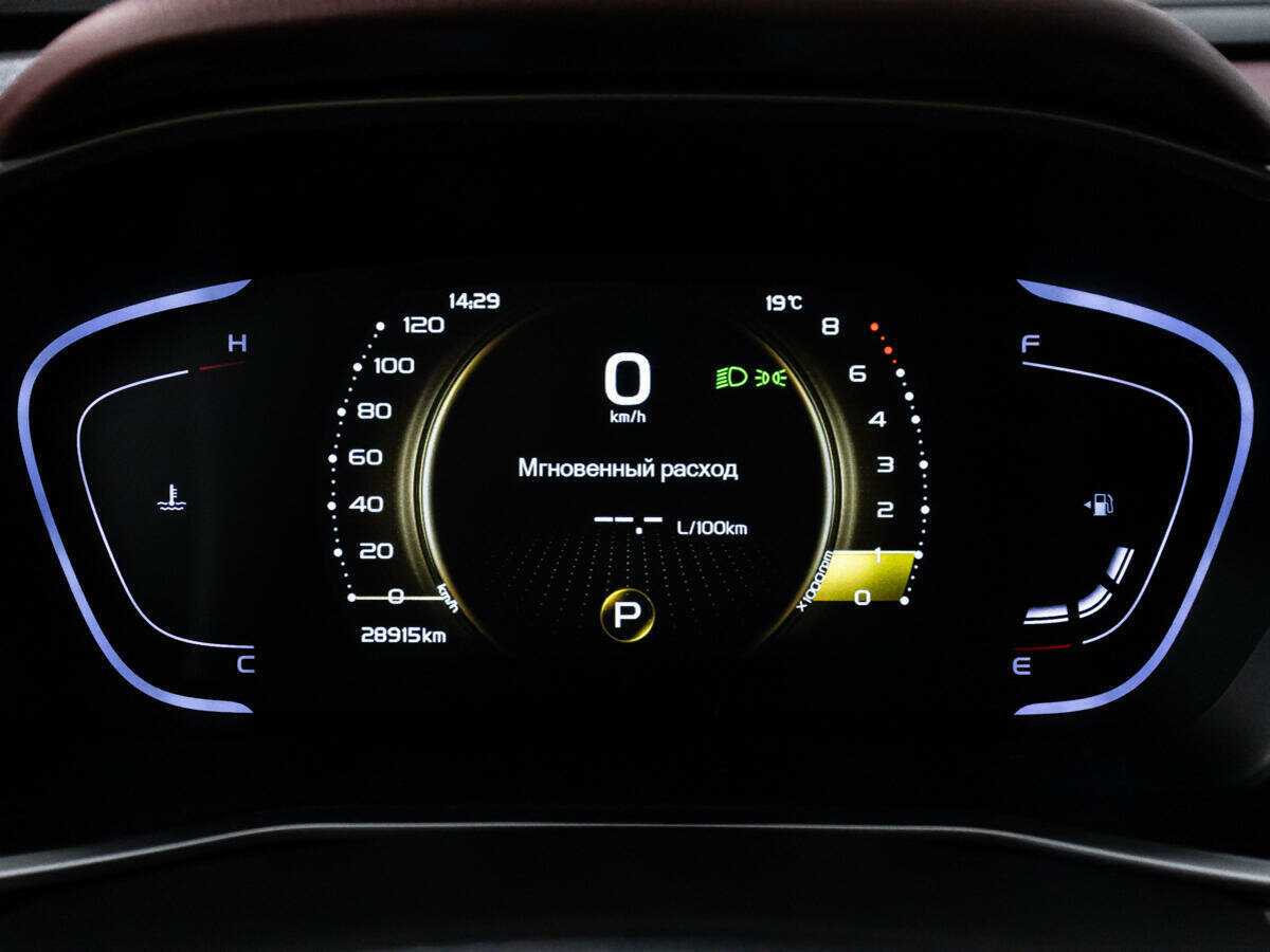 Купить Джили Кулрэй, 2022, 28 911 км.. Фото: #11