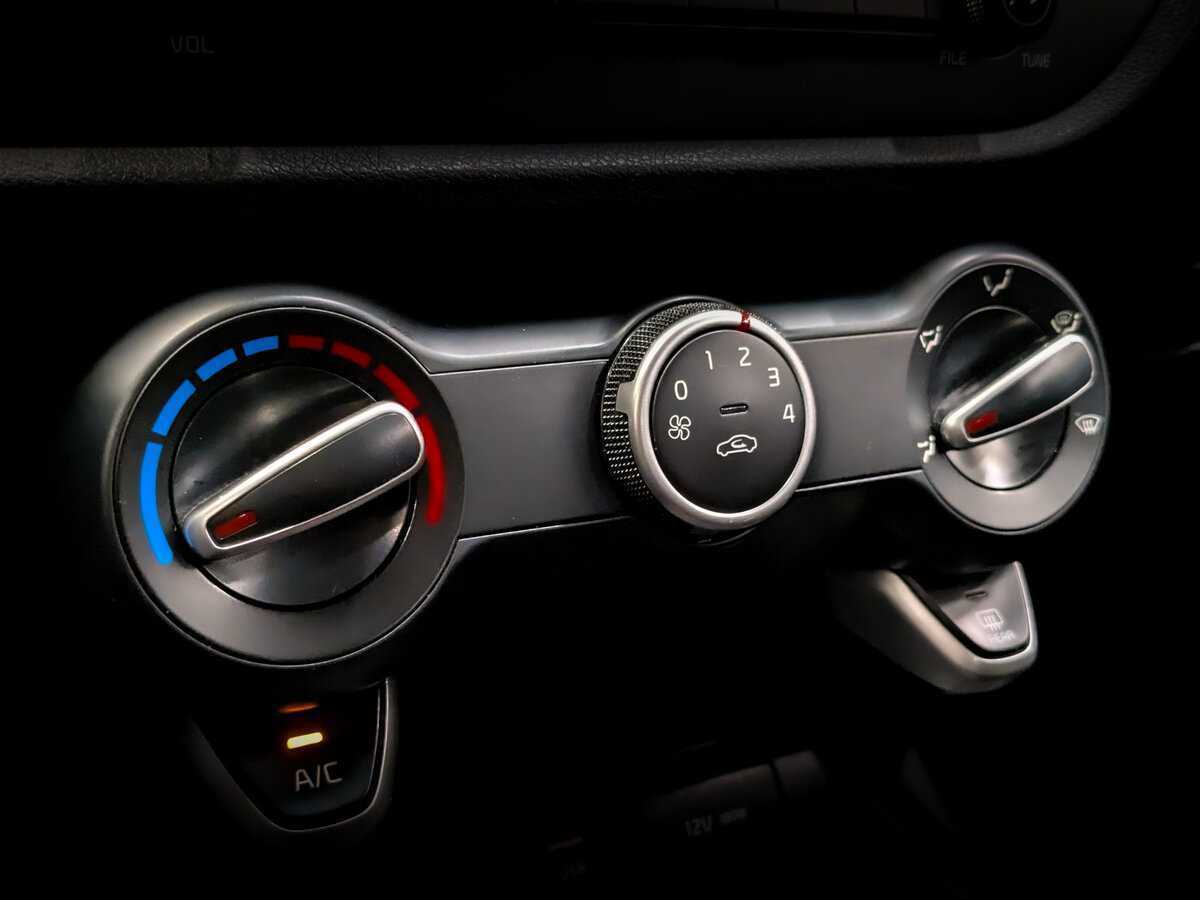 Купить Киа Рио, 2019, 148 880 км.. Фото: #24