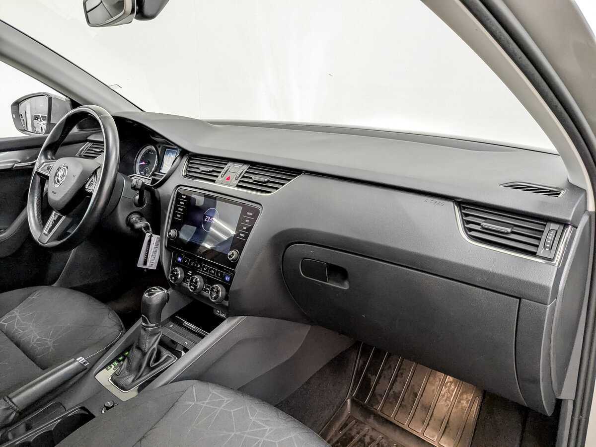 Купить Шкода Октавия, 2020, 95 429 км.. Фото: #10