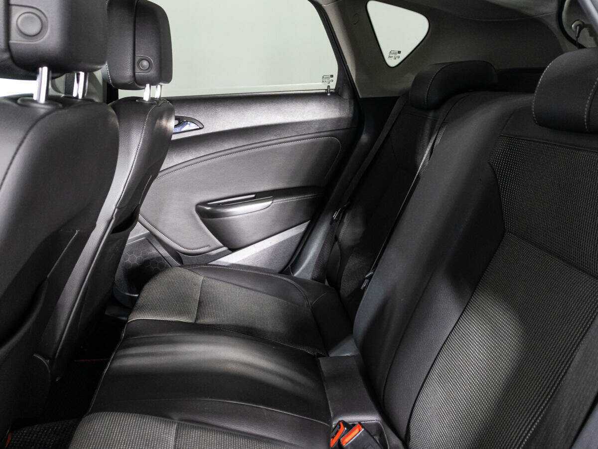 Купить Опель Астра, 2012, 154 461 км.. Фото: #9