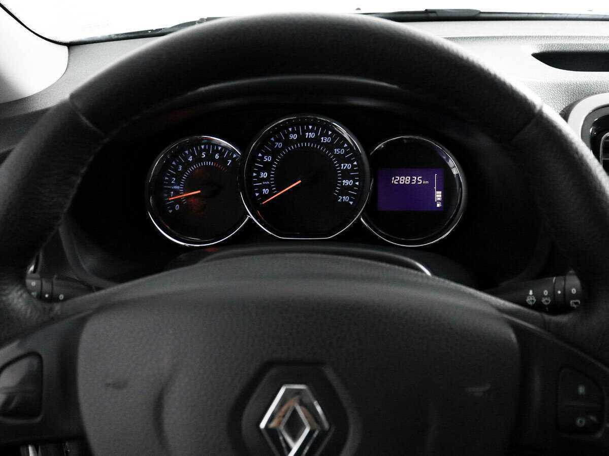 Купить Рено Сандеро, 2017, 128 636 км.. Фото: #12